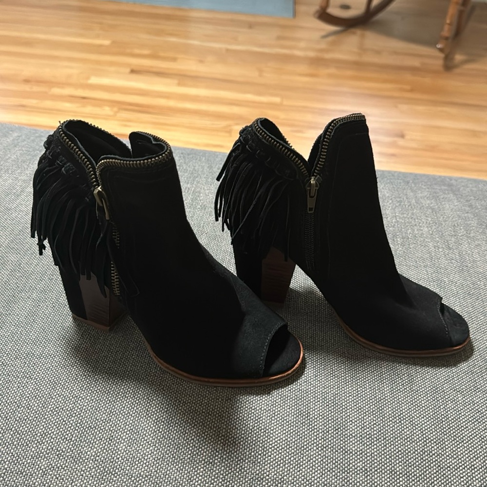 Dolce Vita Black Fringe Booties with Zipper - NEVER WORN